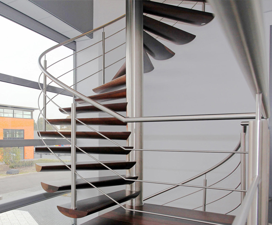 Barandas y Escaleras de acero inoxidable