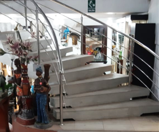 Barandas y Escaleras de acero inoxidable