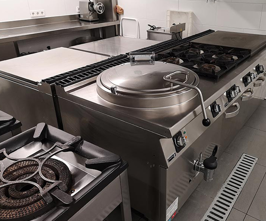 cocina industrial de acero inoxidable